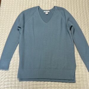 Athleta Hanover V-neck Long Sleeve Sweater - Size S - Light Blue